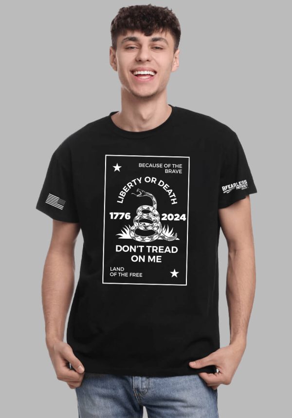 DON'T TREAD ON ME 1 Tshirt